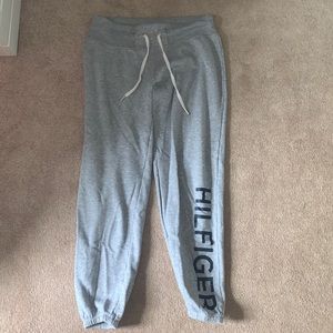 Tommy Hilfiger joggers